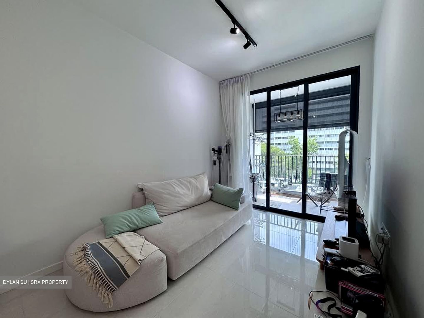 Treasure at Tampines (D18), Condominium #580912931